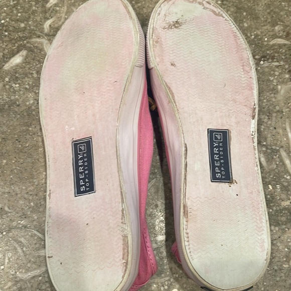Sperry Topsider 8.5 EUC Pink with tan leather laces, barely worn! - Picture 6 of 7